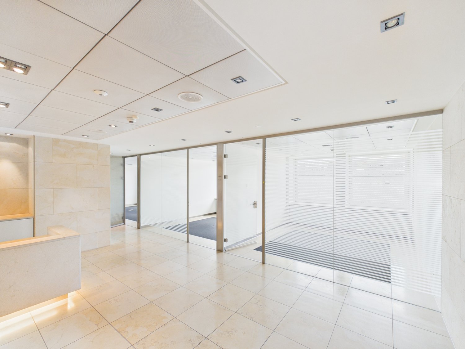 ufficio di 665m²