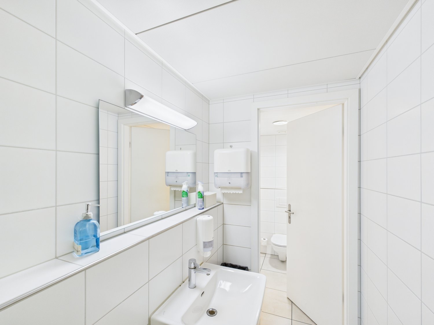 ufficio di 665m²