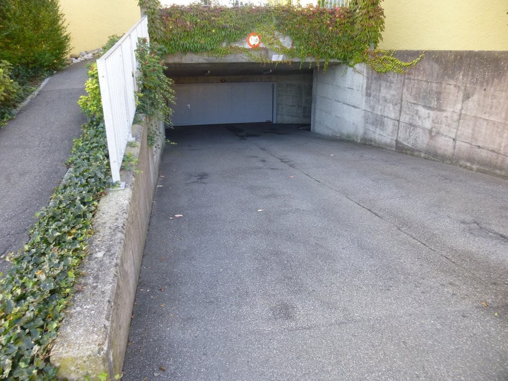 Posto auto sotterraneo di 8m², foto 1 di 2