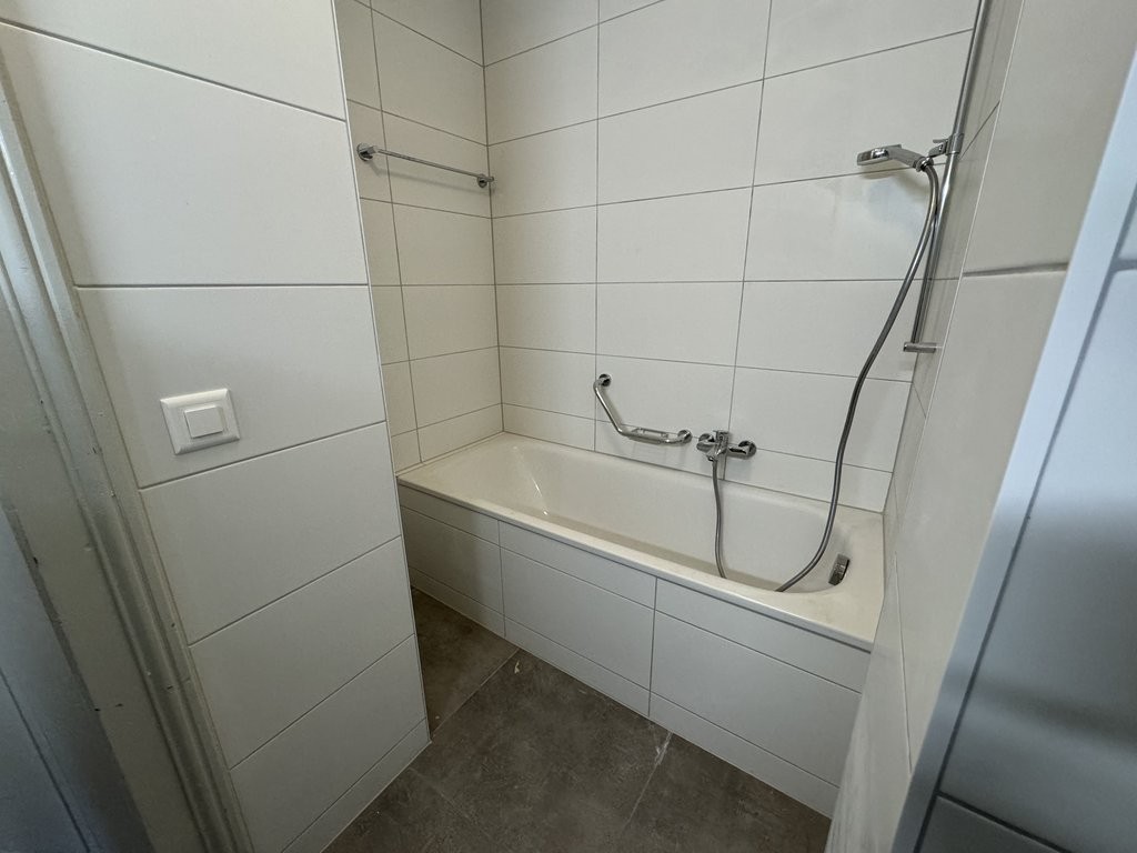 appartamento di 5 locali, foto 8 di 9