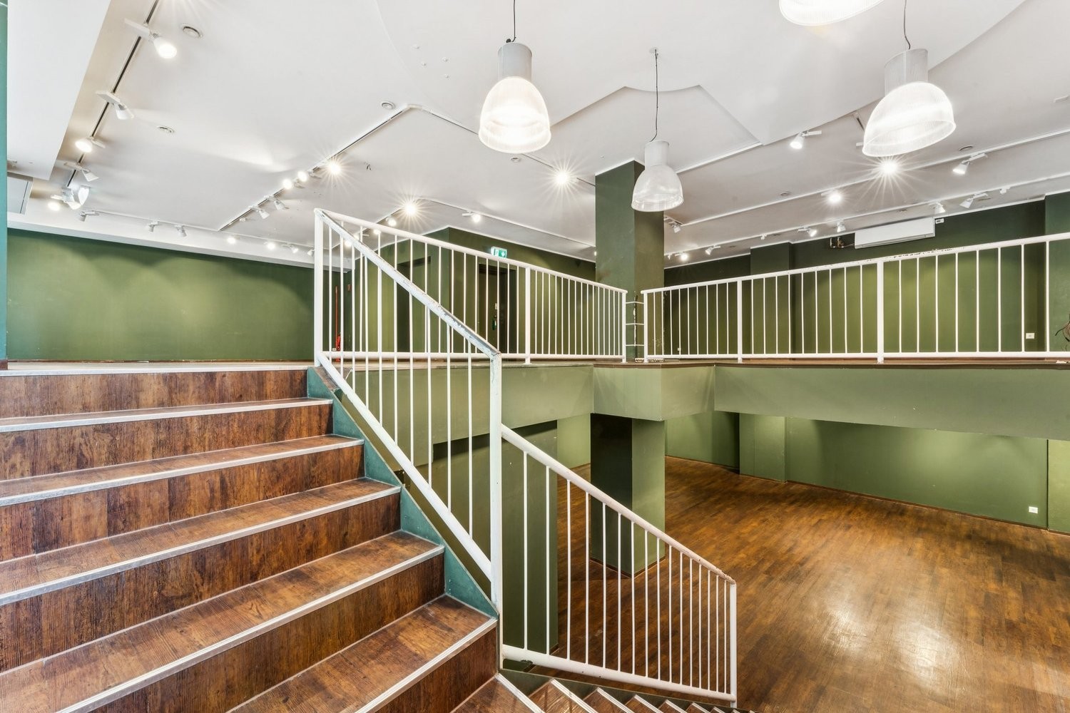 negozio di 281m²