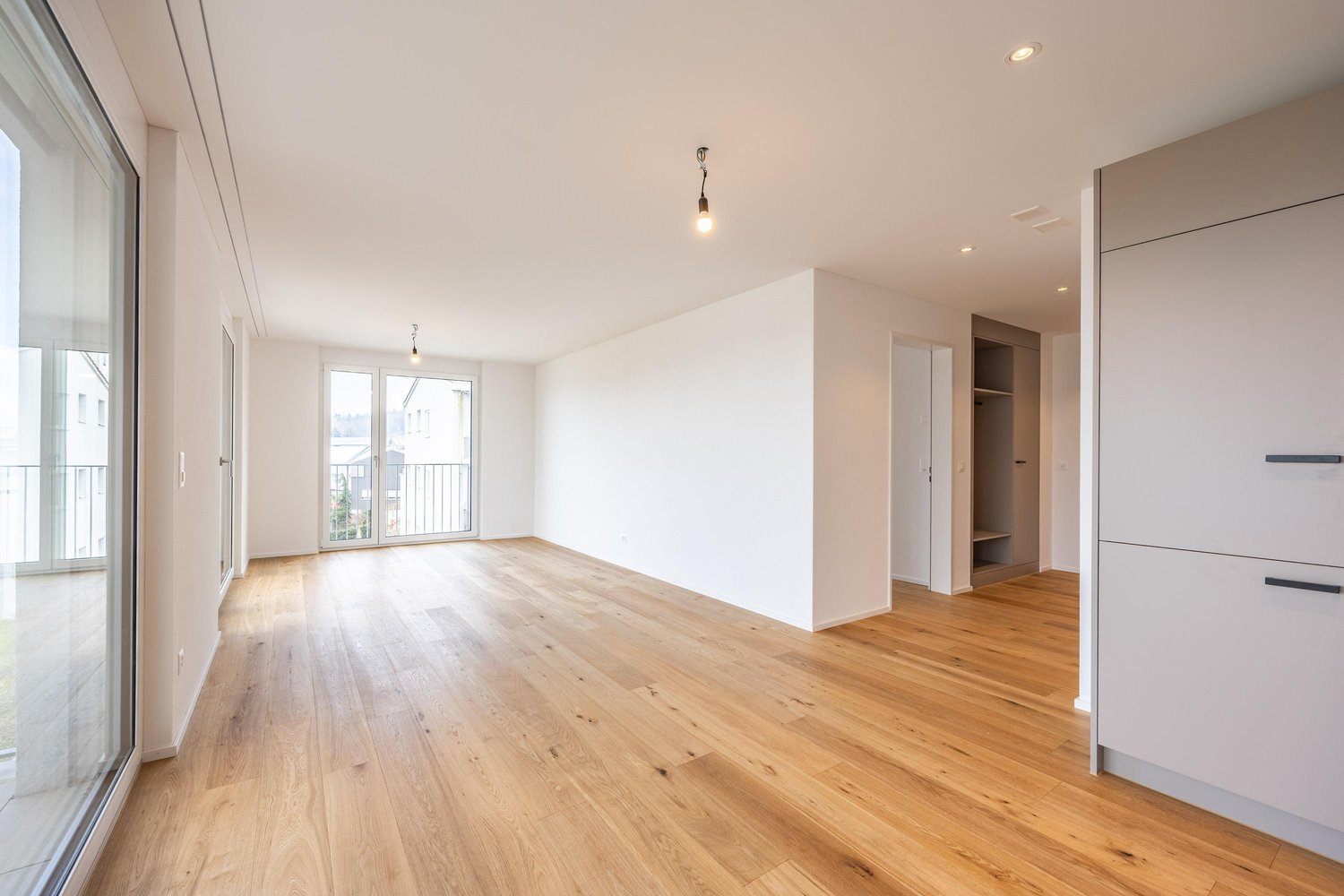 Appartamento di 2 ½ locali, foto 3 di 10
