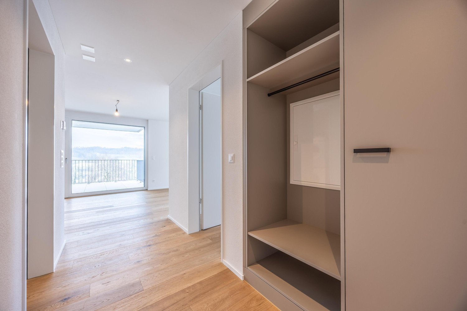 Appartamento di 2 ½ locali, foto 1 di 10