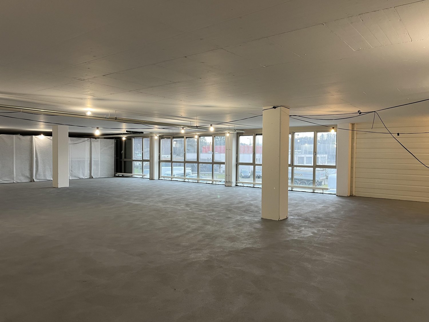 Deposito di 100m²