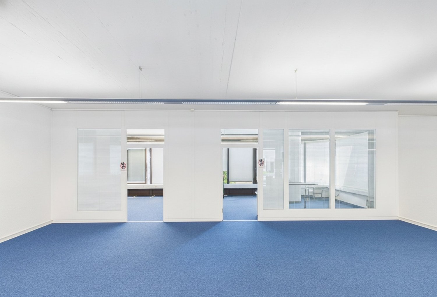 1766m² commerciale