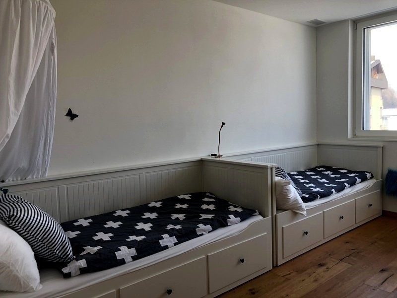 5 rooms furnished flat
