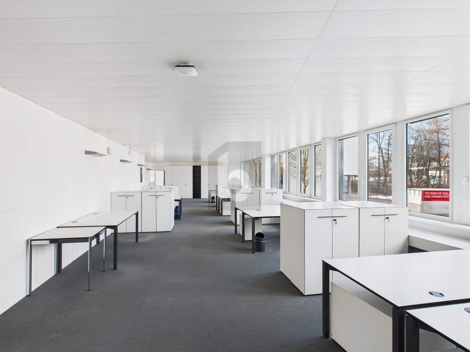 940m² ufficio
