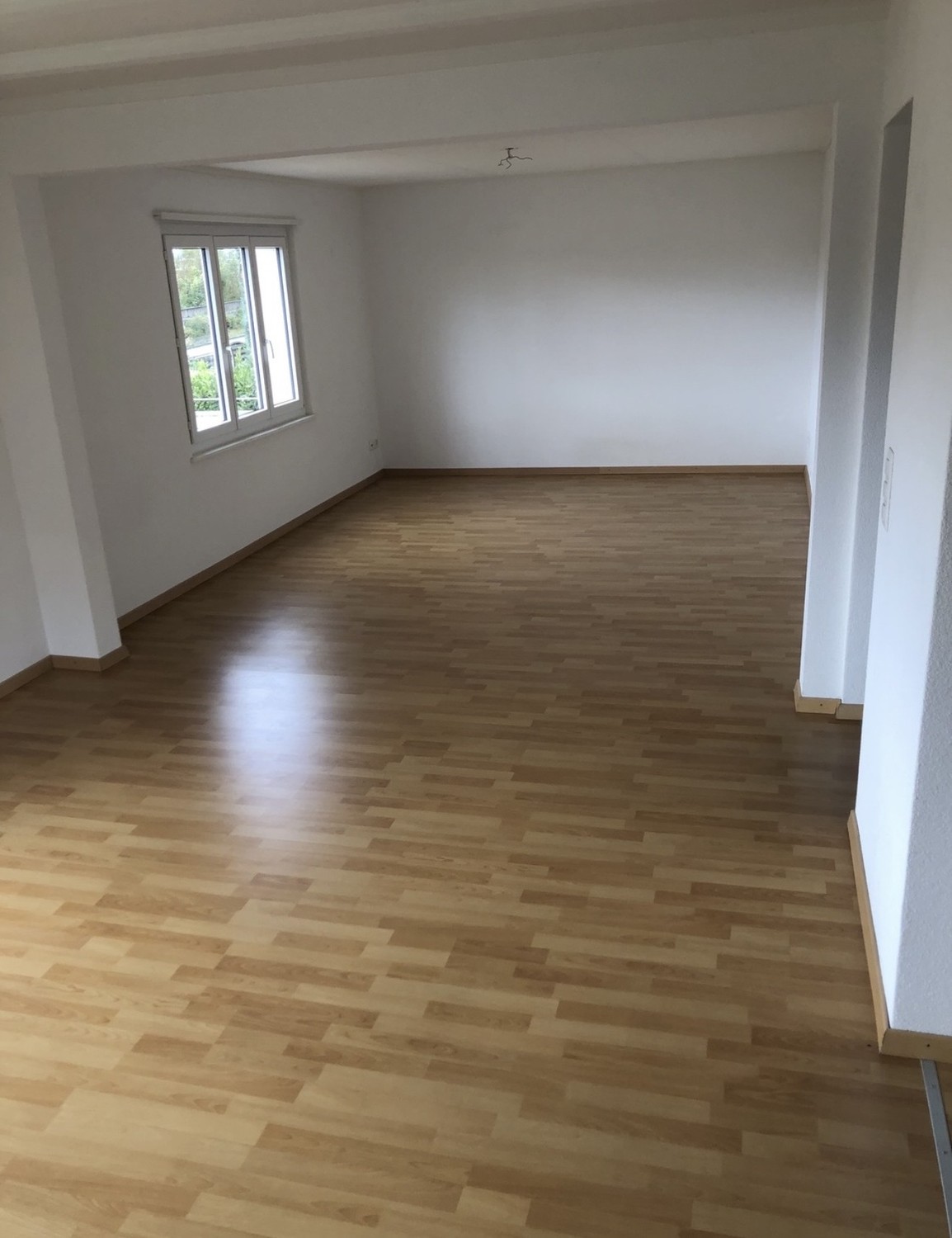 Casa unifamiliare di 4 ½ locali, foto 2 di 10