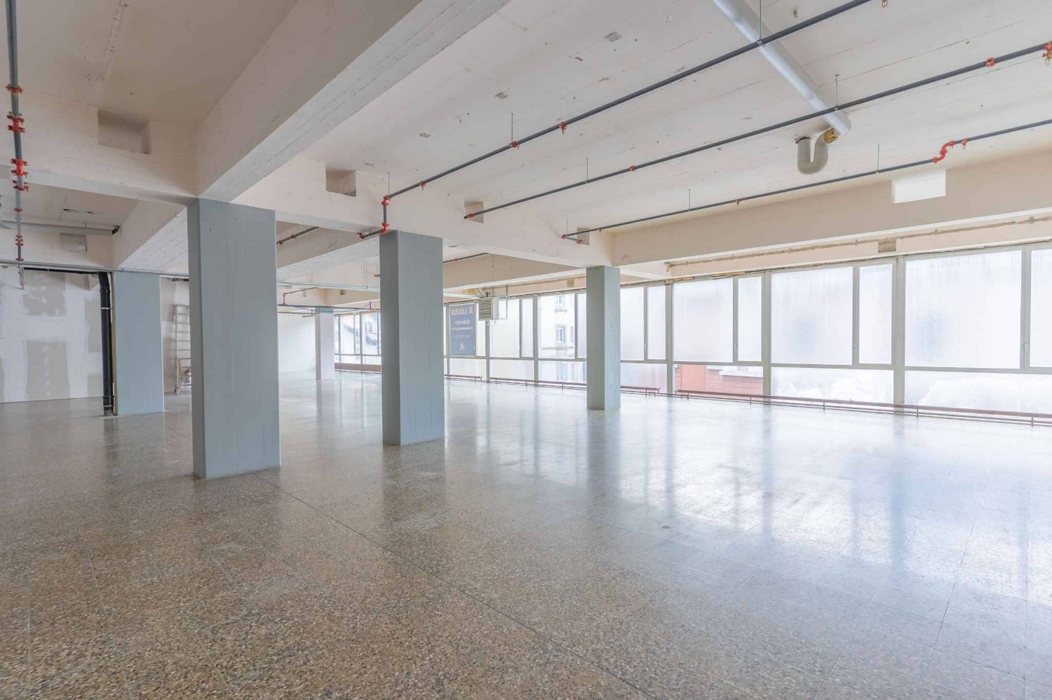 410m² commercial