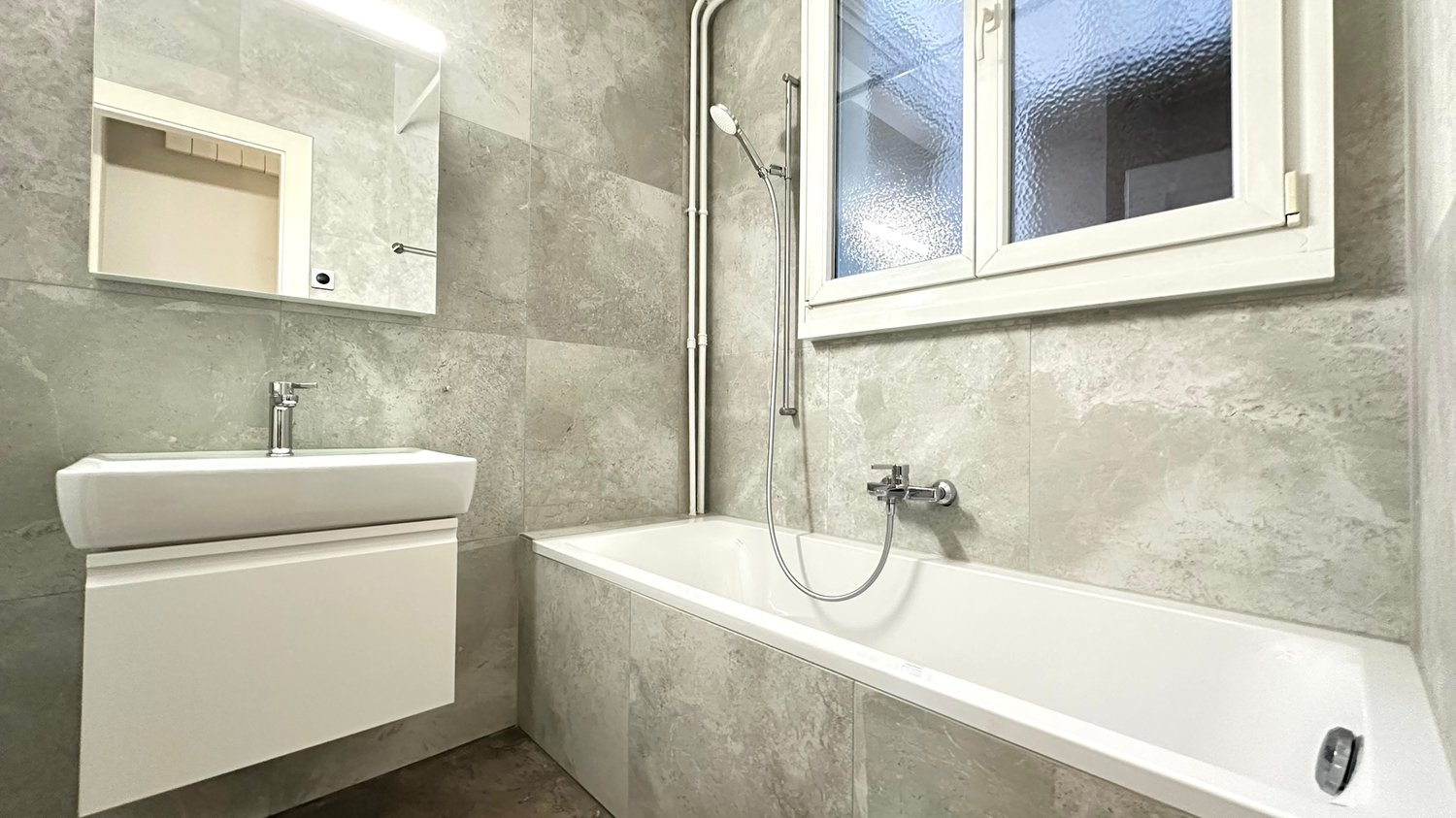 4 rooms apartment