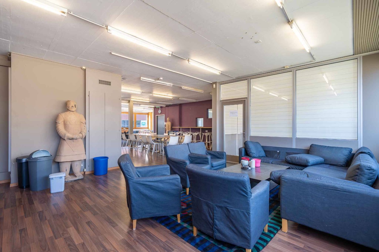 230m² Büro