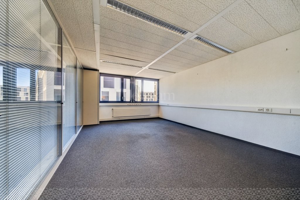 93m² ufficio