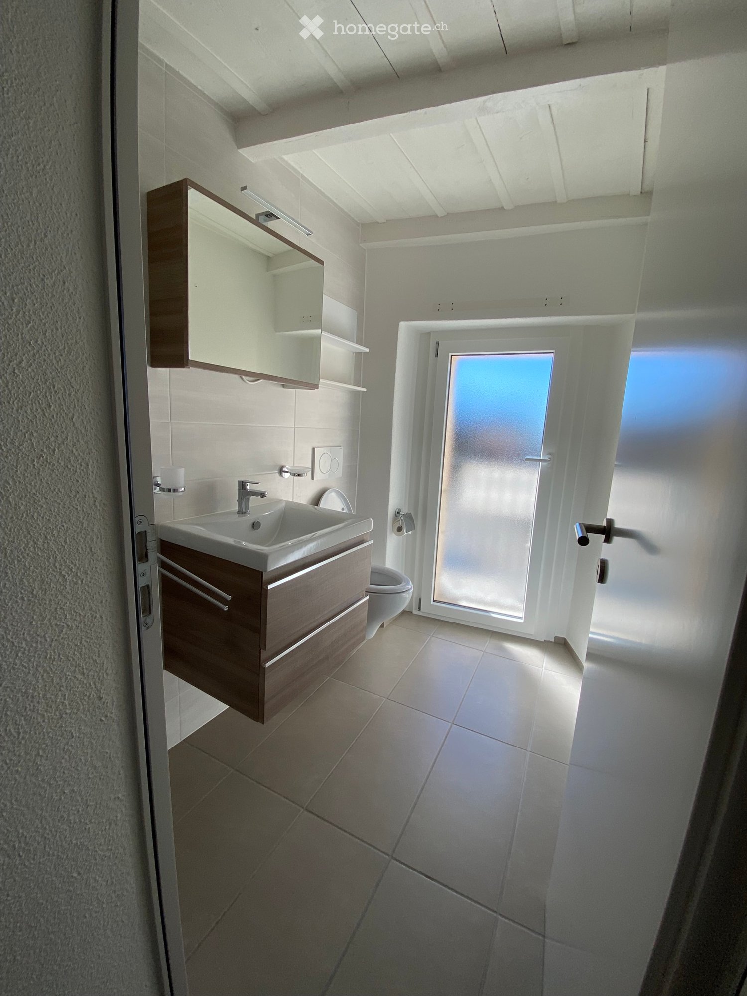 5 rooms single house