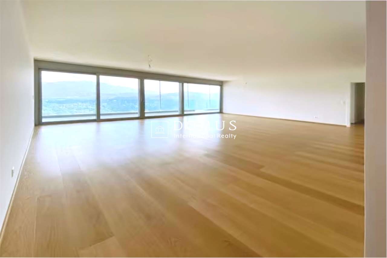 4-Zimmer-Wohnung