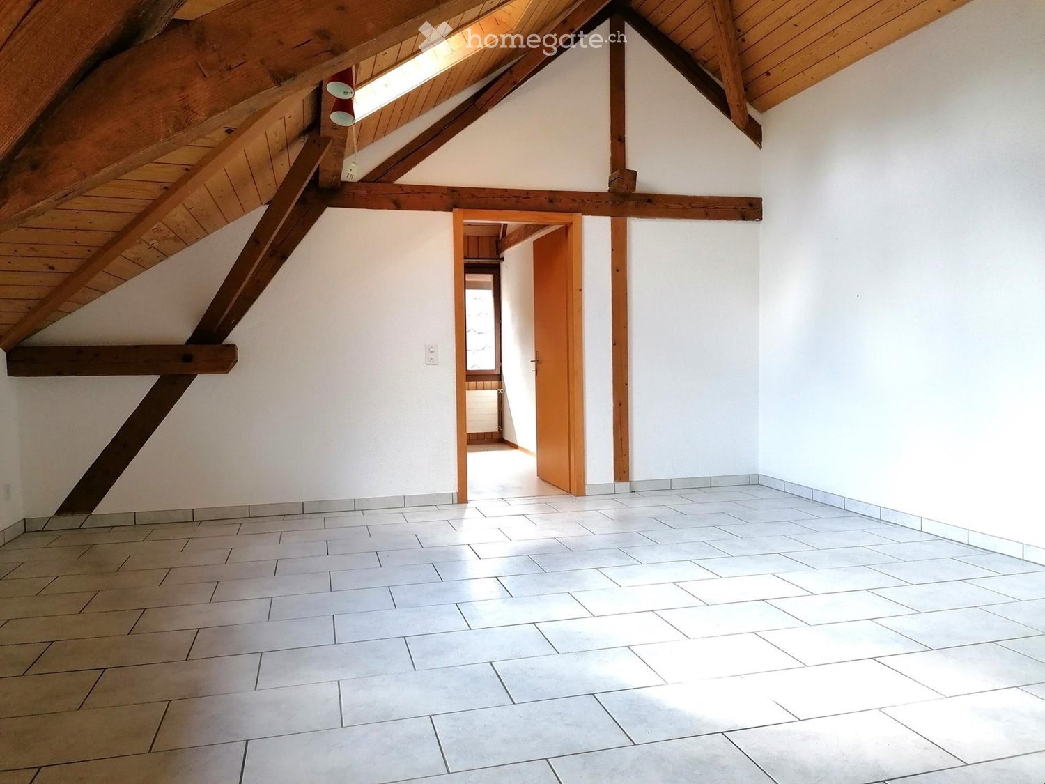 Appartamento di 2 ½ locali, foto 1 di 10