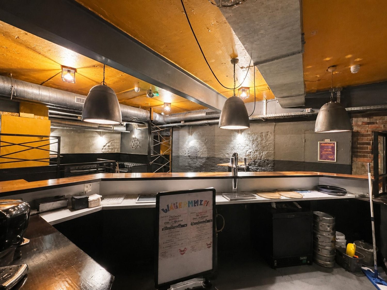 180m² restaurant