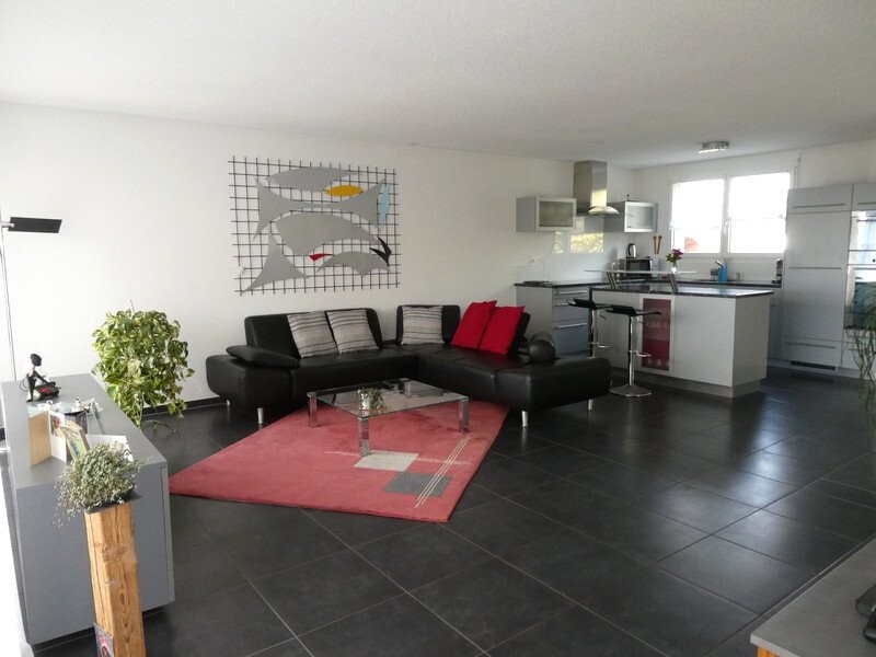 Appartamento arredato di 3 ½ locali, foto 2 di 9