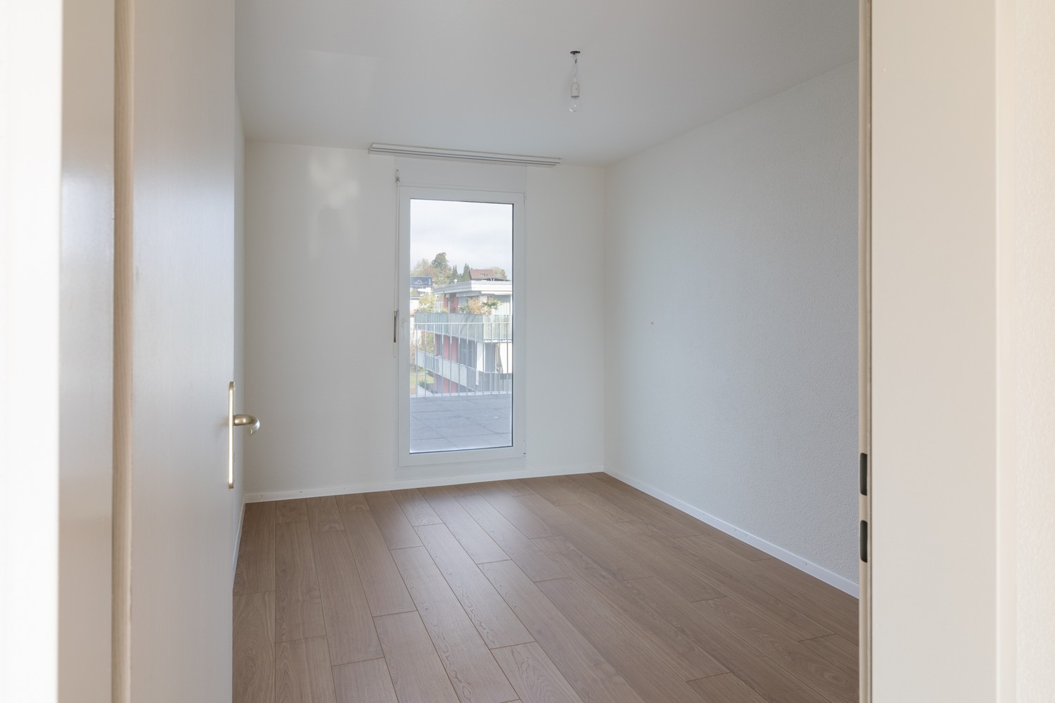 Appartamento attico di 3 ½ locali, foto 1 di 8