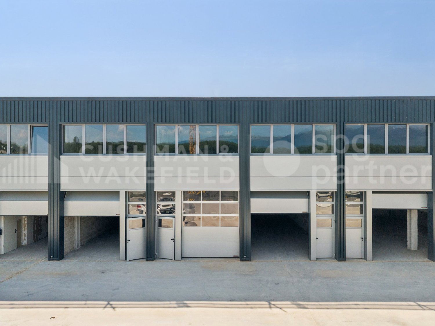 Atelier di 230m²