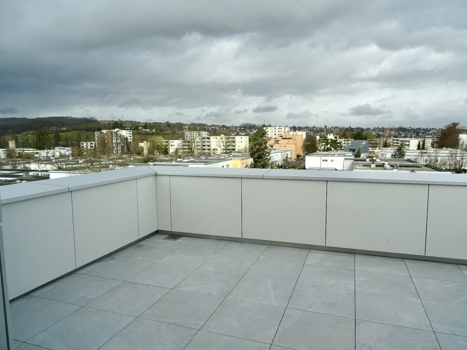 Appartamento attico di 4 ½ locali, foto 5 di 5