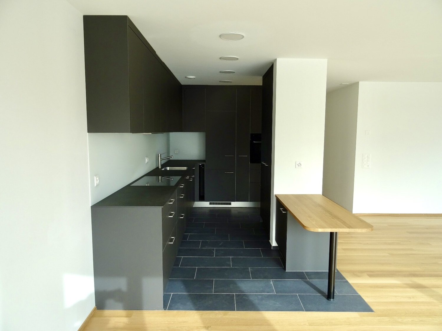 Appartamento attico di 4 ½ locali, foto 3 di 5