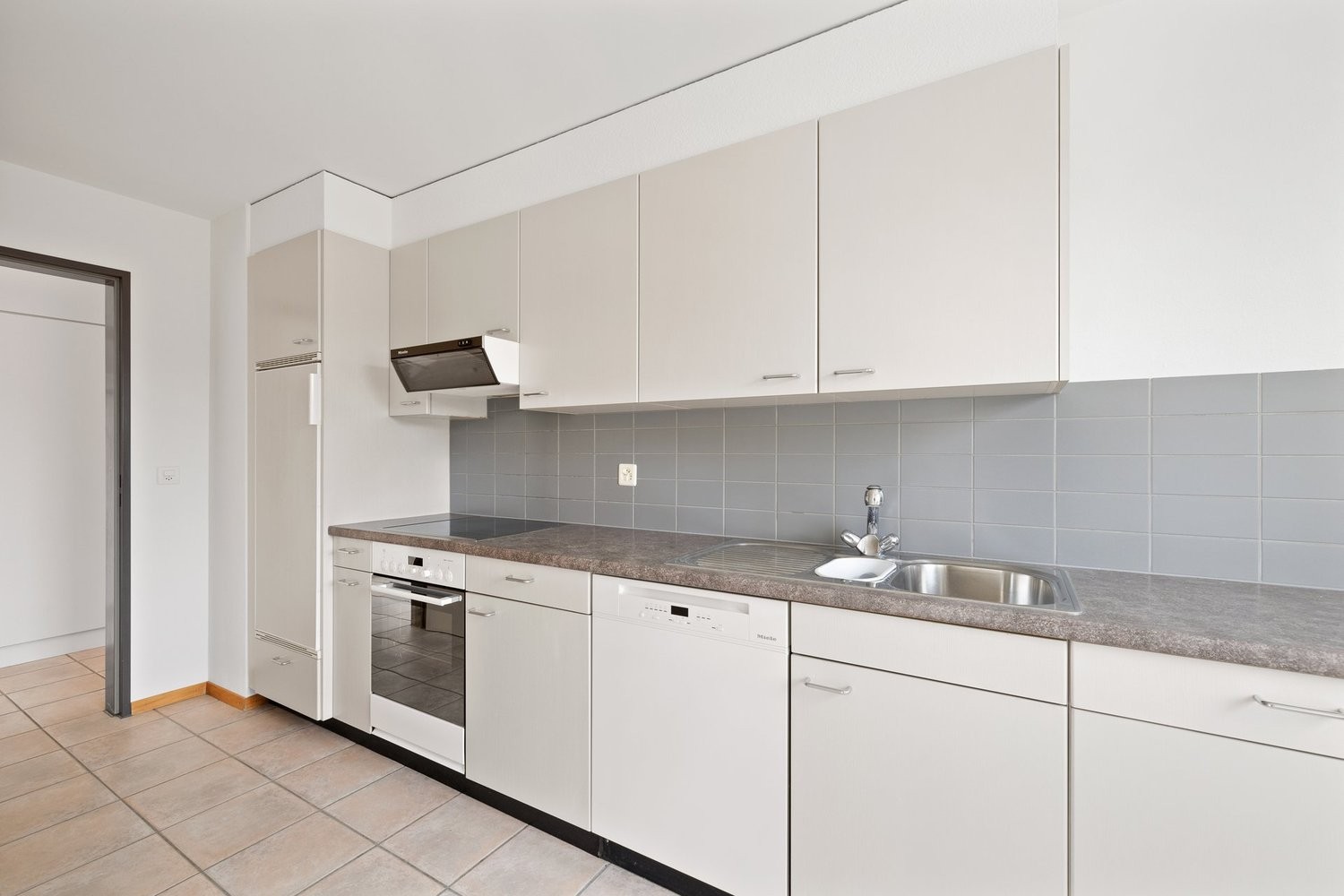 3 rooms apartment