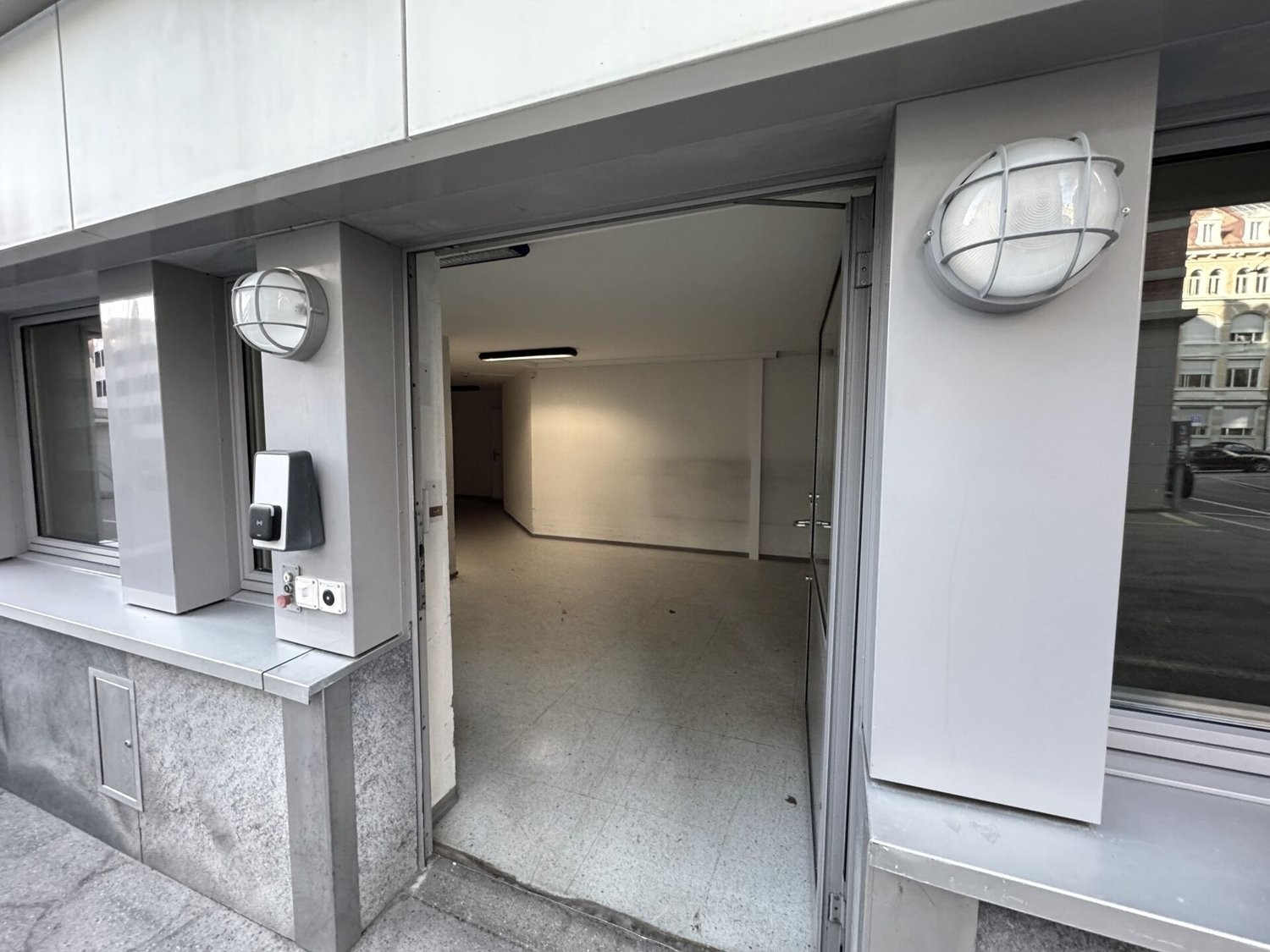 57m² commerciale