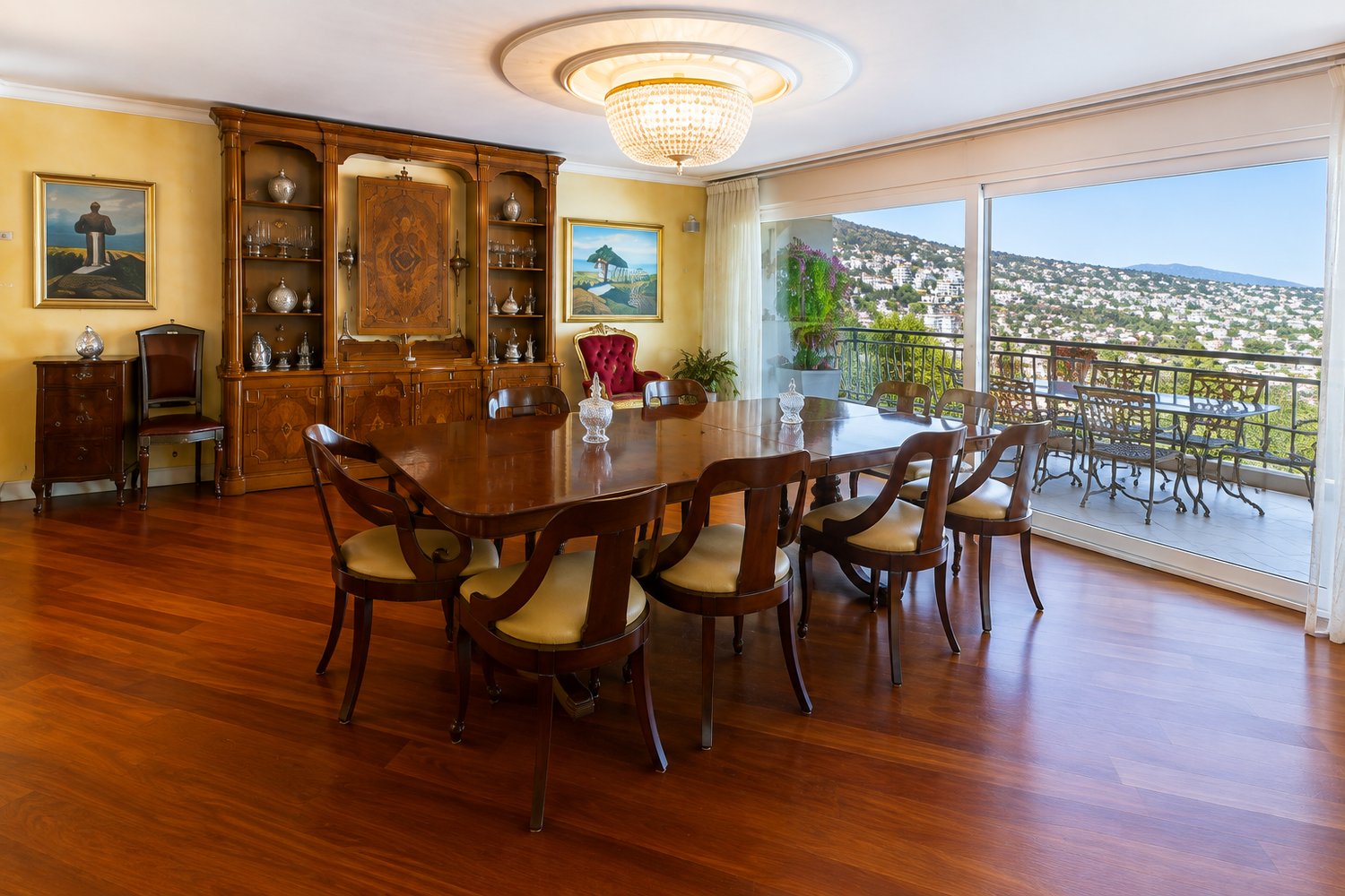 7 rooms terrace flat, foto 1 di 7