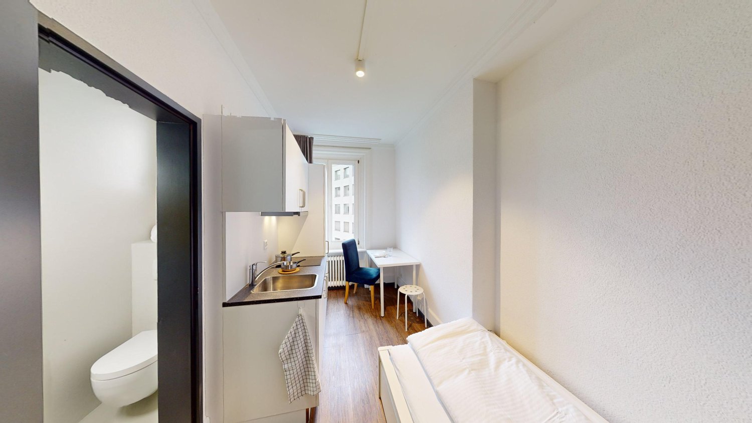 1 room furnished flat