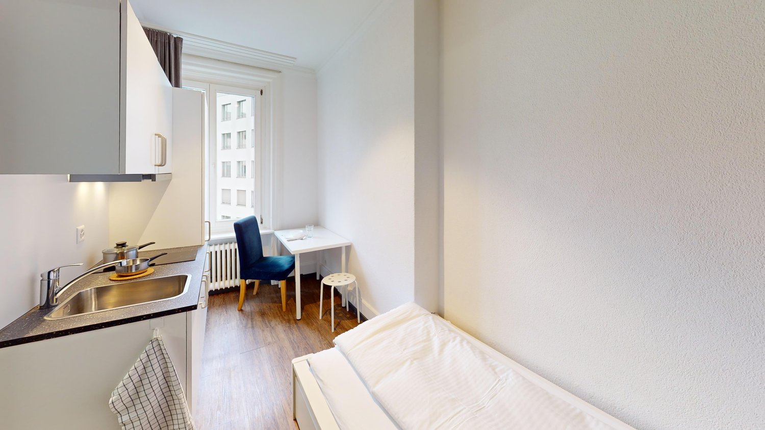 1 room furnished flat