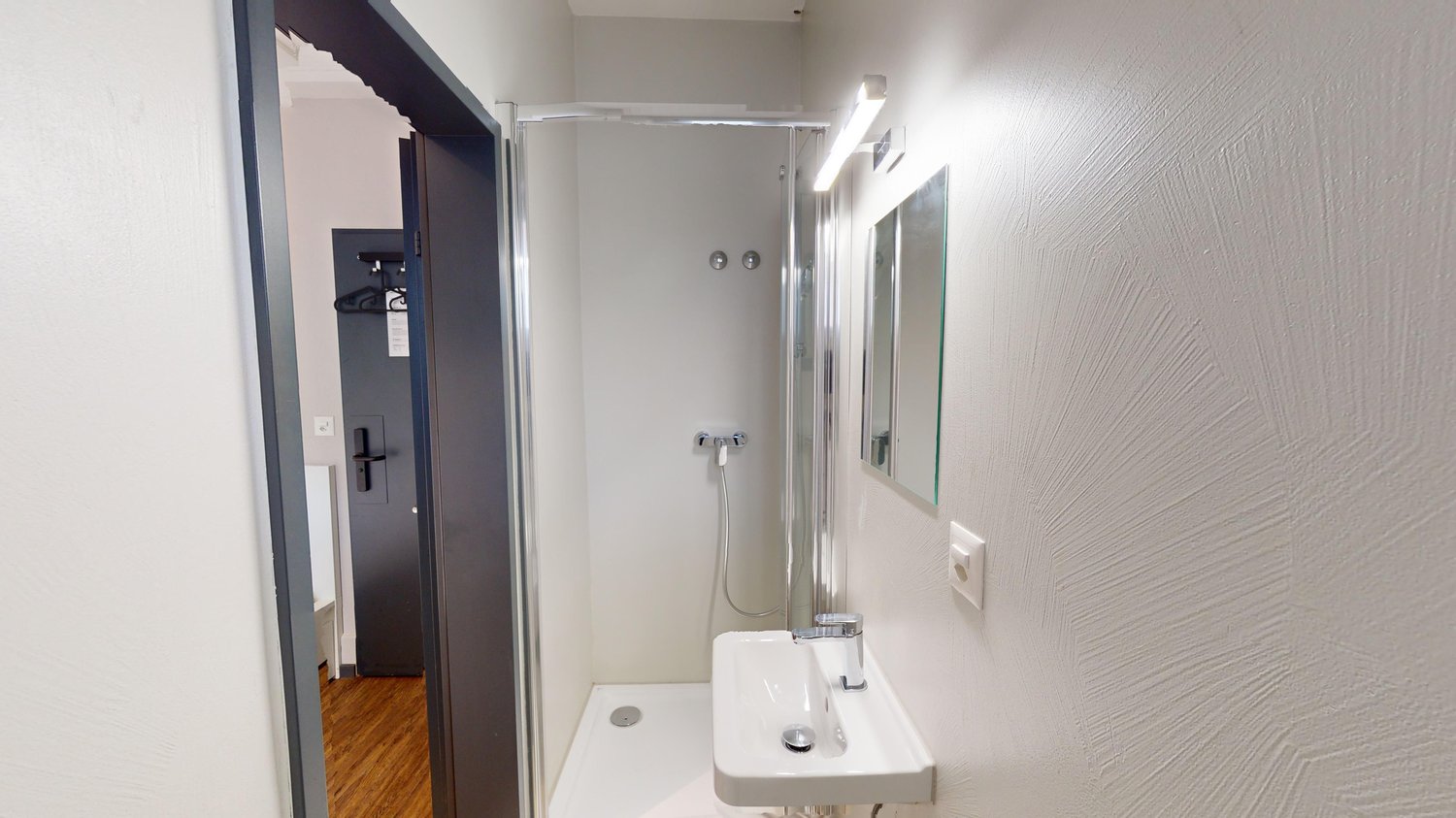 1 room furnished flat