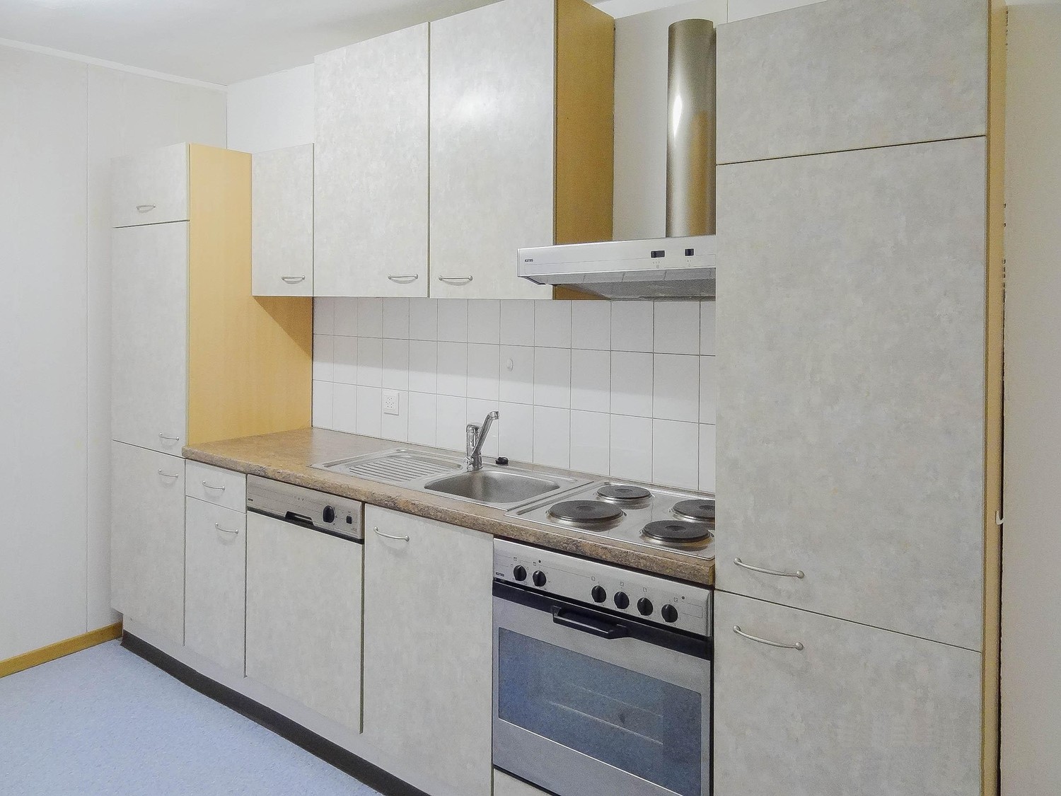 Chambre dans un appartement partagé
