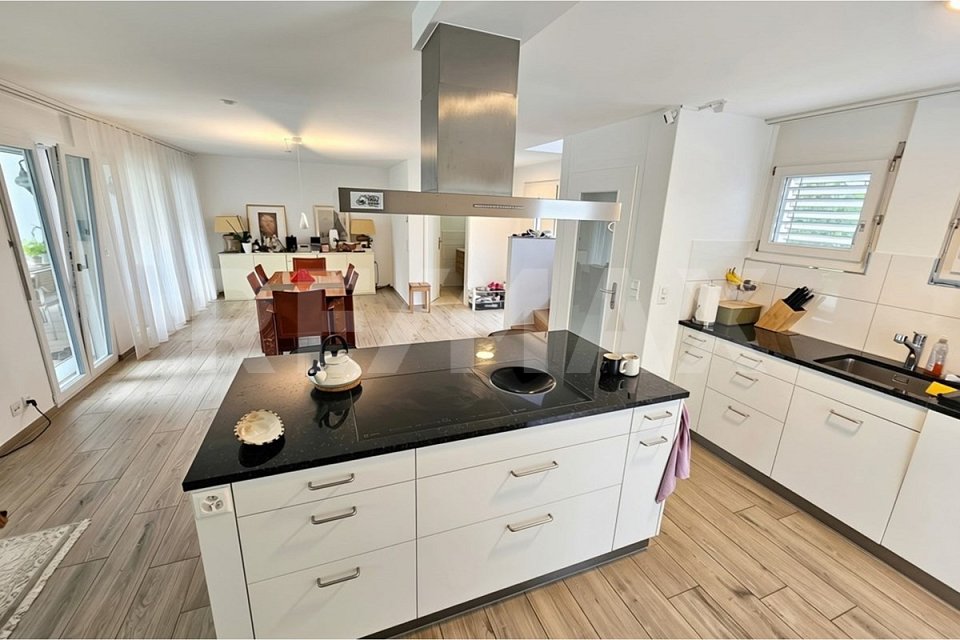Casa duplex di 5 locali, foto 3 di 10