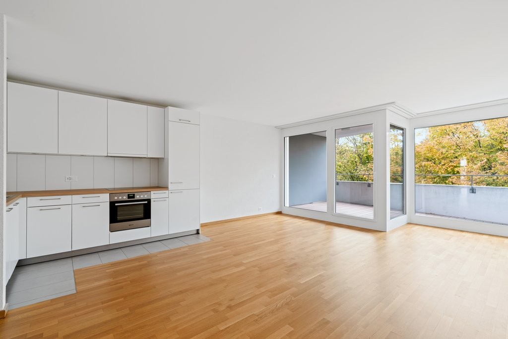 5 rooms apartment