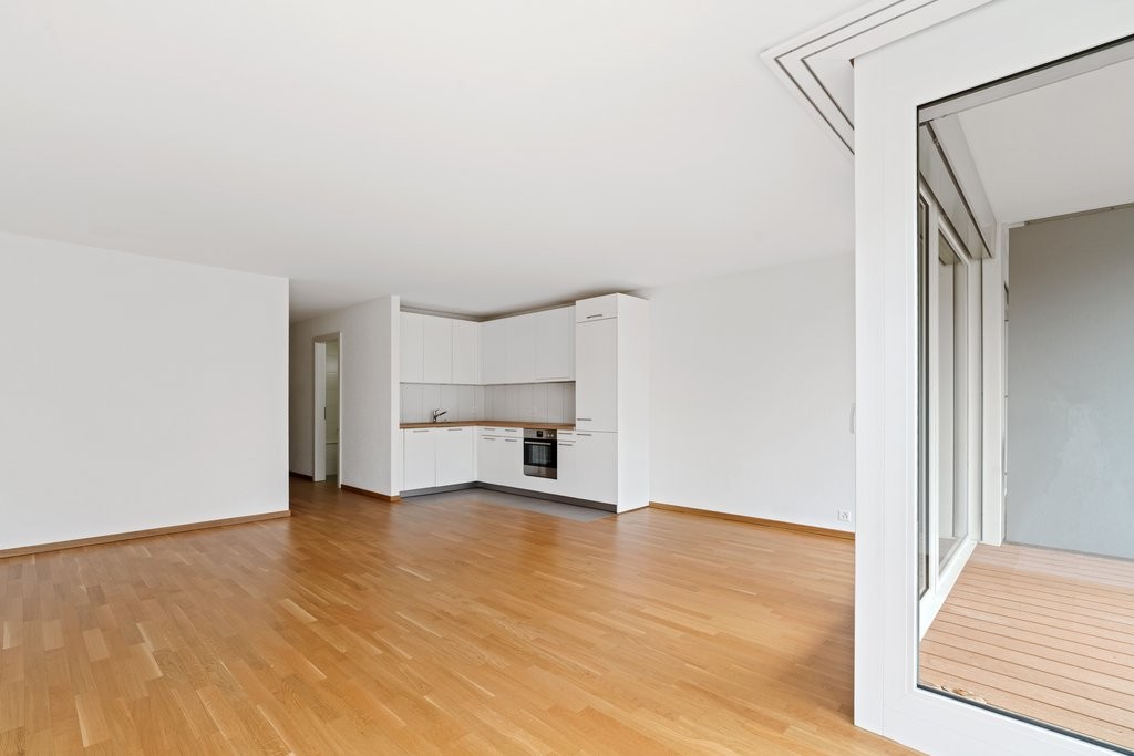 5 rooms apartment
