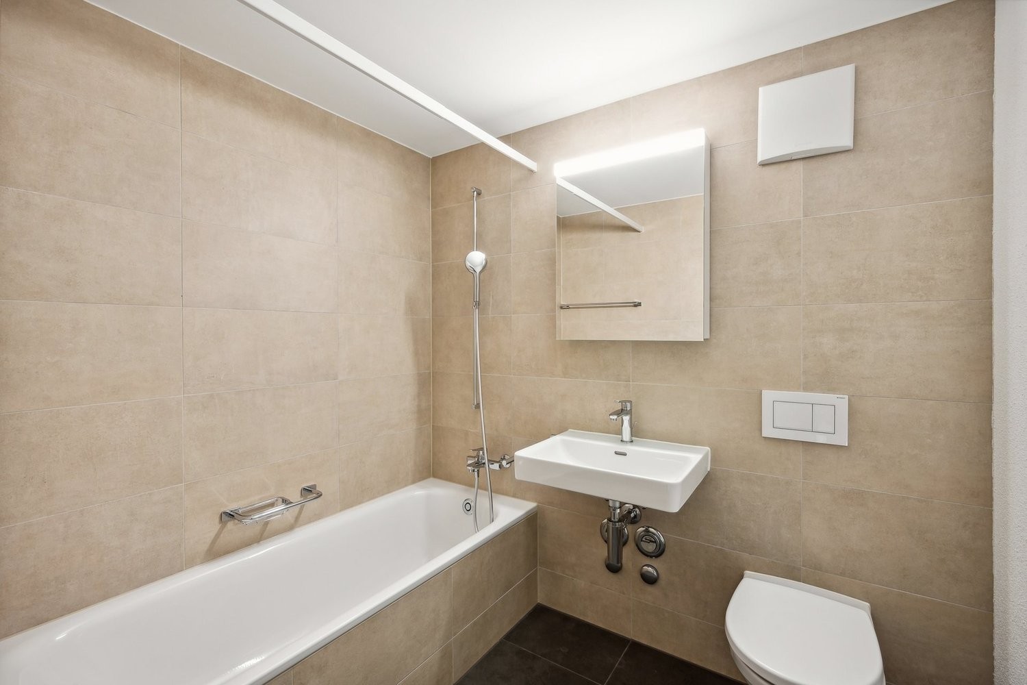 Appartamento di 4 ½ locali, foto 2 di 6