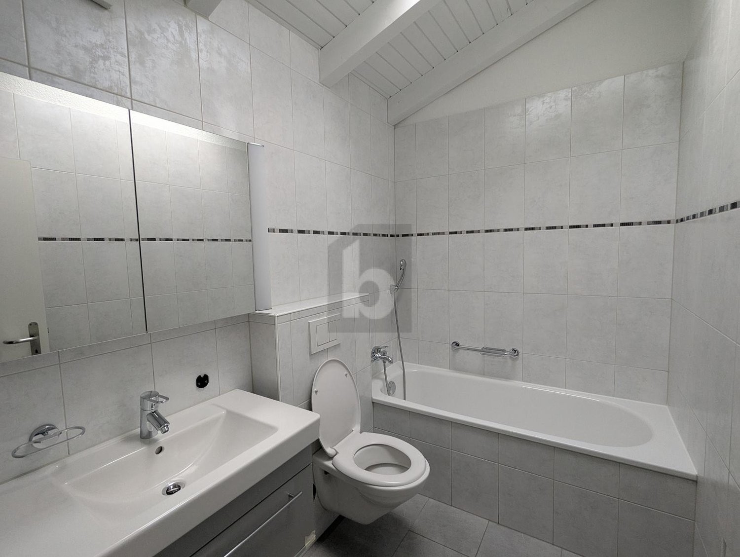 Casa duplex di 4 ½ locali, foto 3 di 4