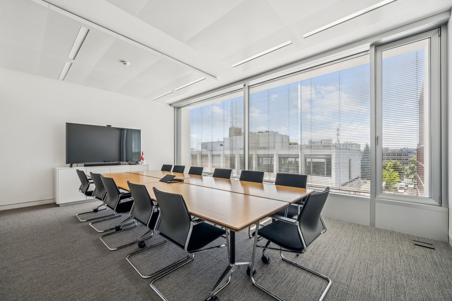 810m² ufficio