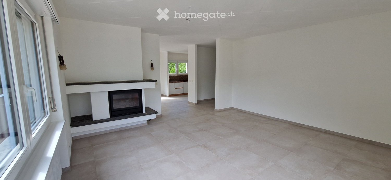 5 rooms apartment