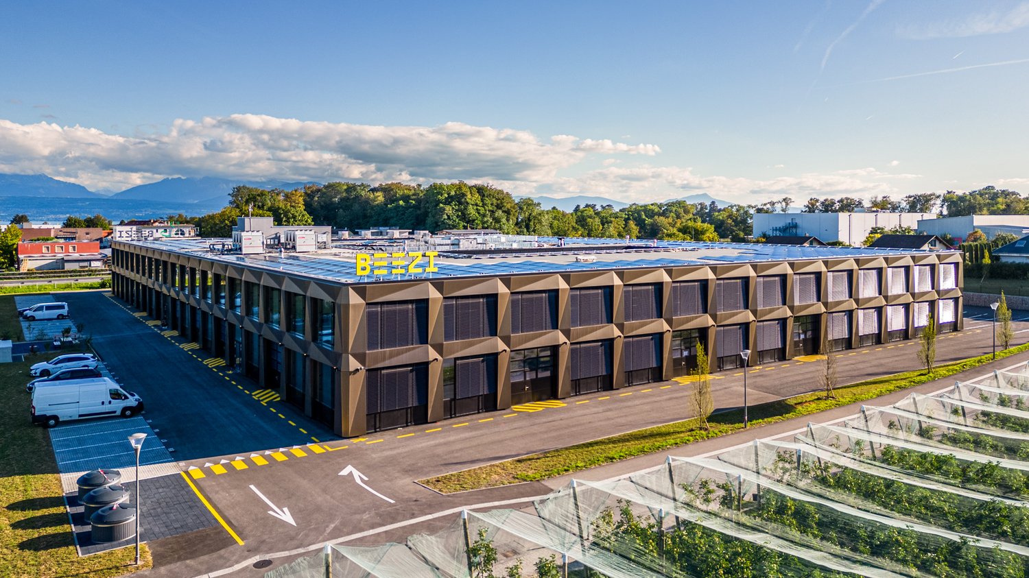 604m² oggetto industriale