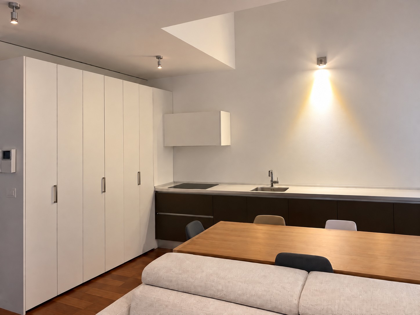 Appartamento di 5 ½ locali, foto 2 di 9