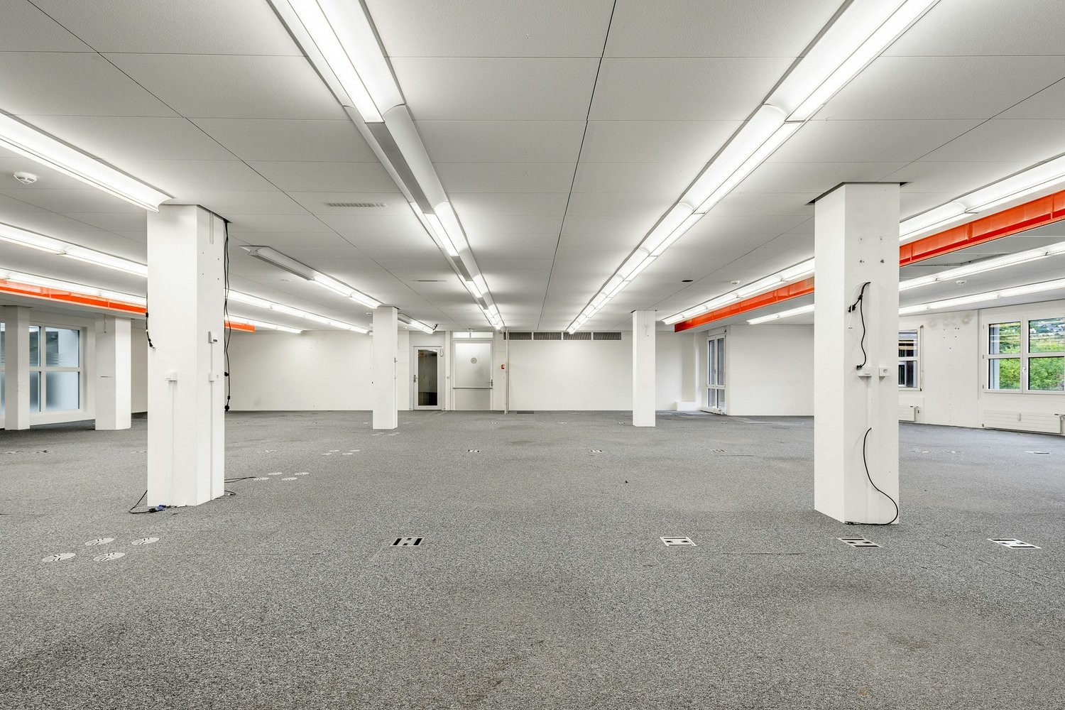 350m² commerciale
