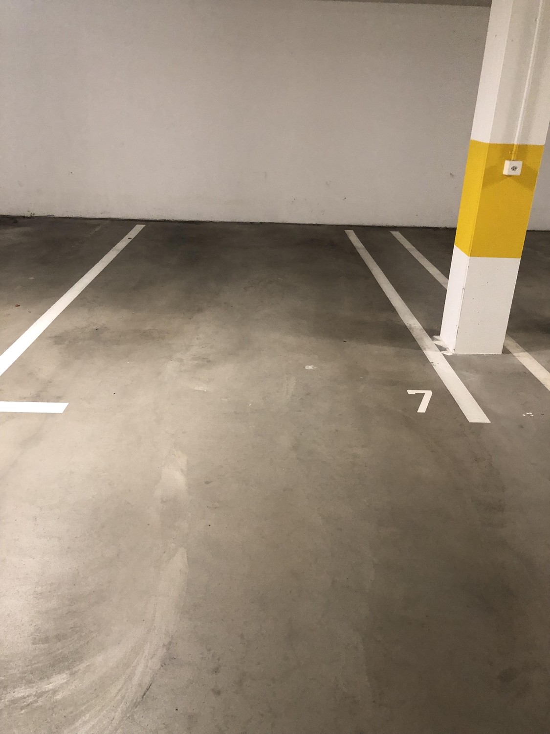 Posto auto interrato