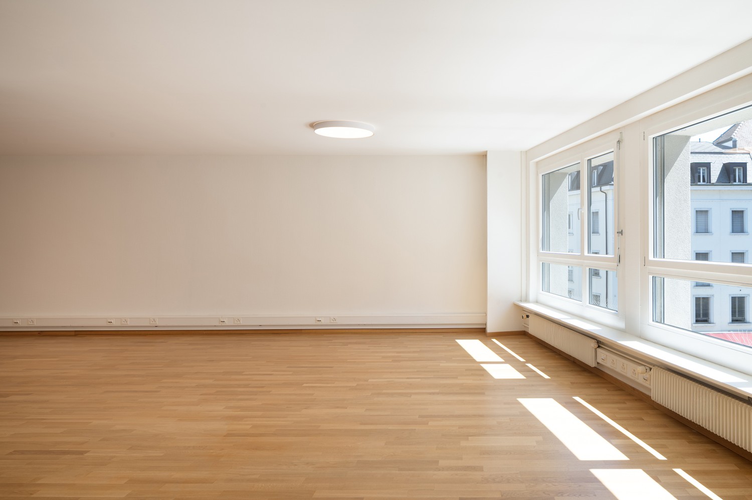 122m² commerciale