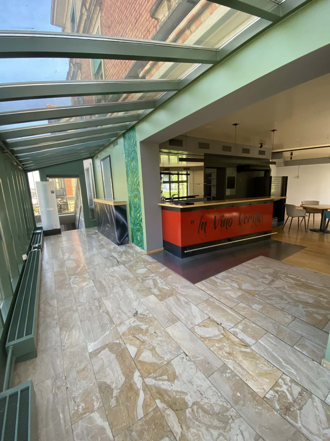 Ristorante di 120m²