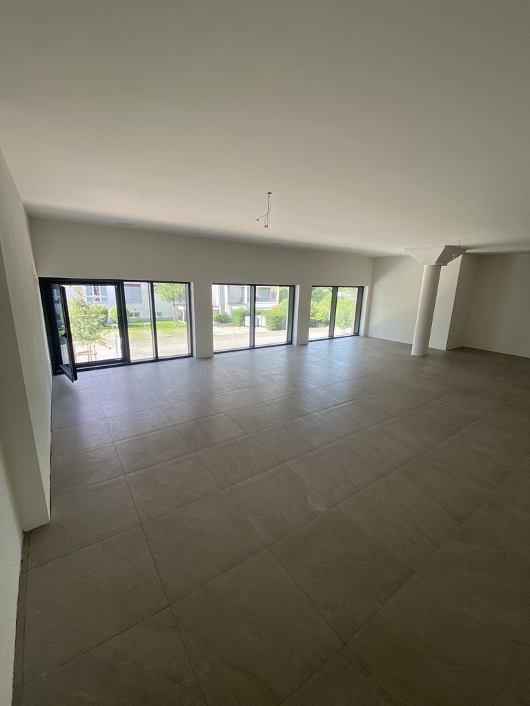 78m² commerciale
