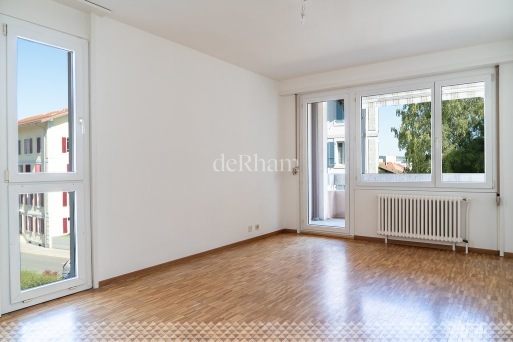appartamento di 3 locali, foto 1 di 8