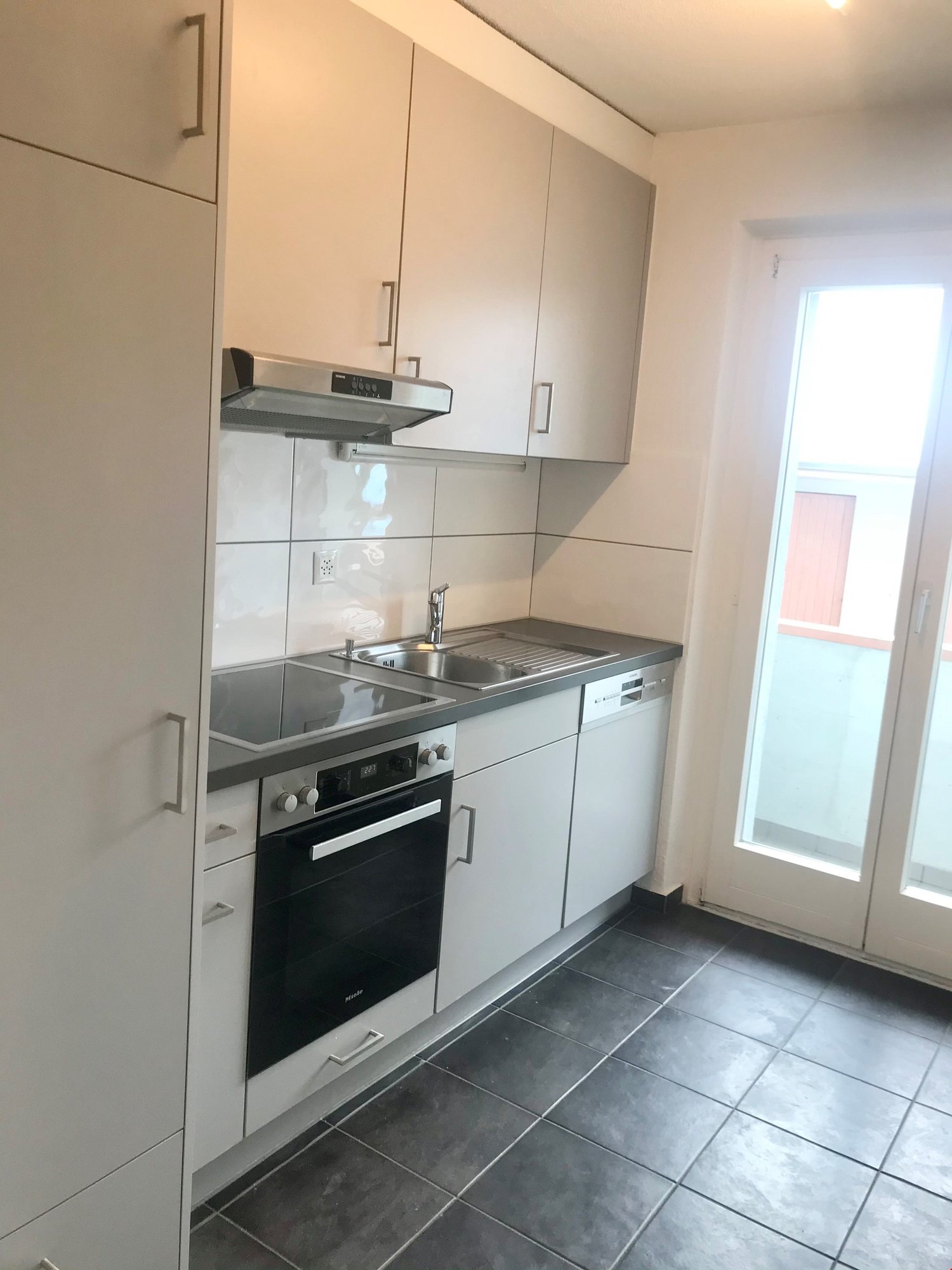 Appartamento di 3 ½ locali, foto 1 di 9