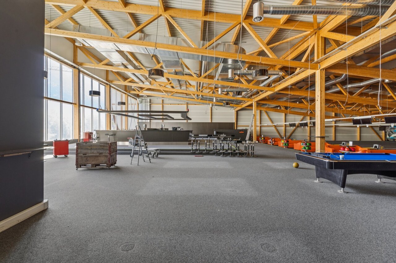 1867m² Gewerbe