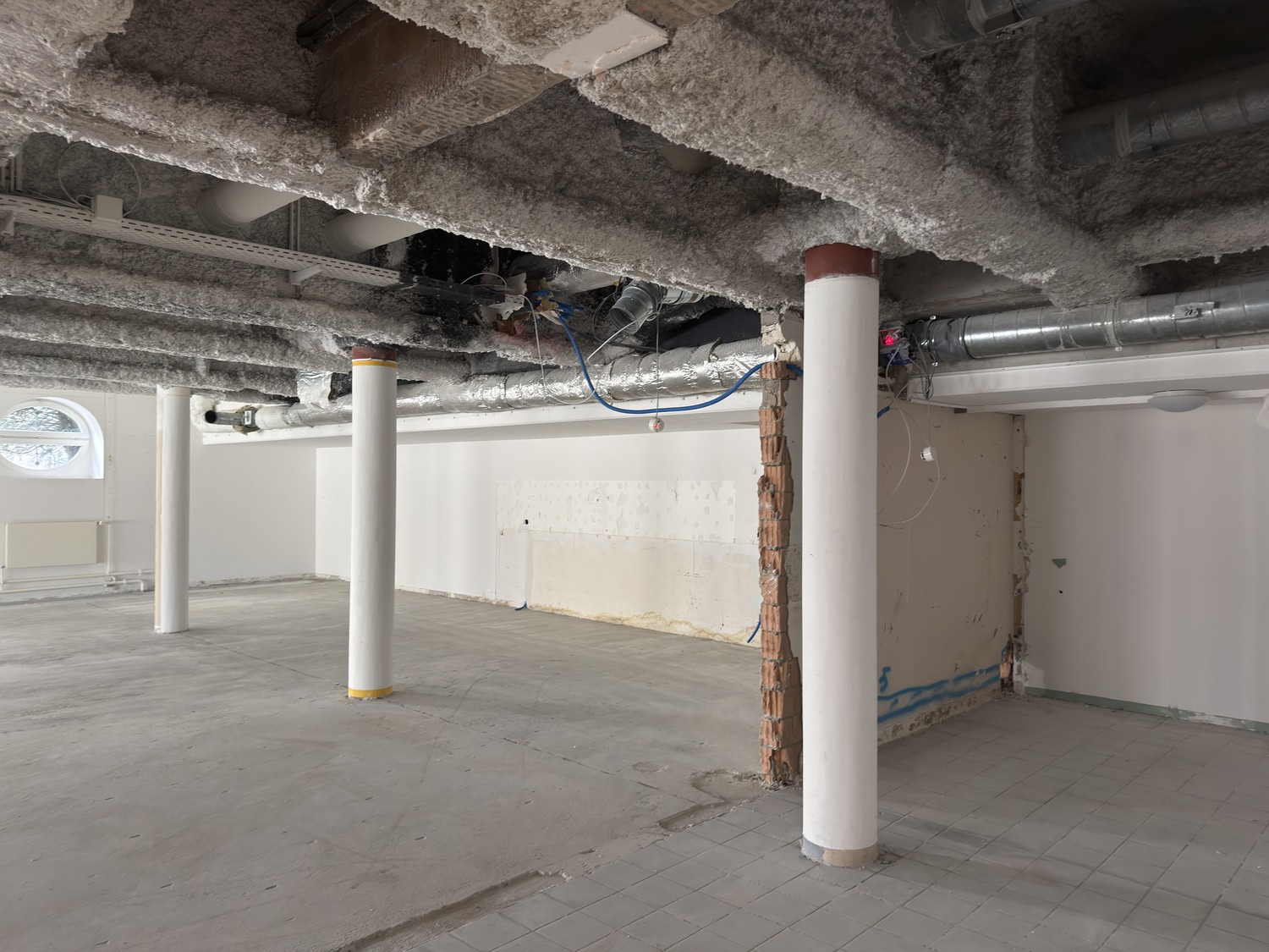 354m² commercial